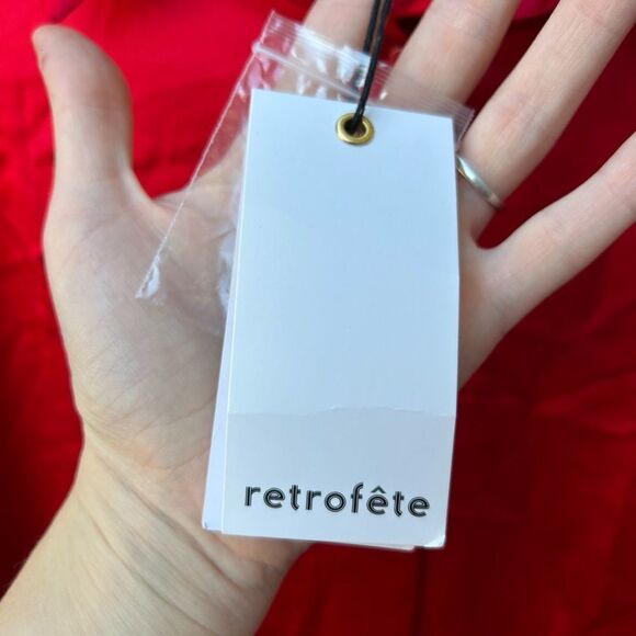 RETROFETE Kit Long Sleeve Silky Button Down Shirt in red size M - Picture 10 of 13